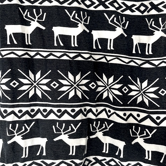 Lazy One, Onesie Pajamas with Hood and Pockets. Unisex, Size Large - Picture 7 of 8